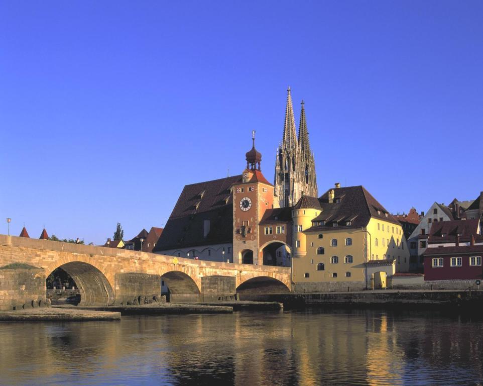 Apartments Altstadtflair Regensburg Rum bild